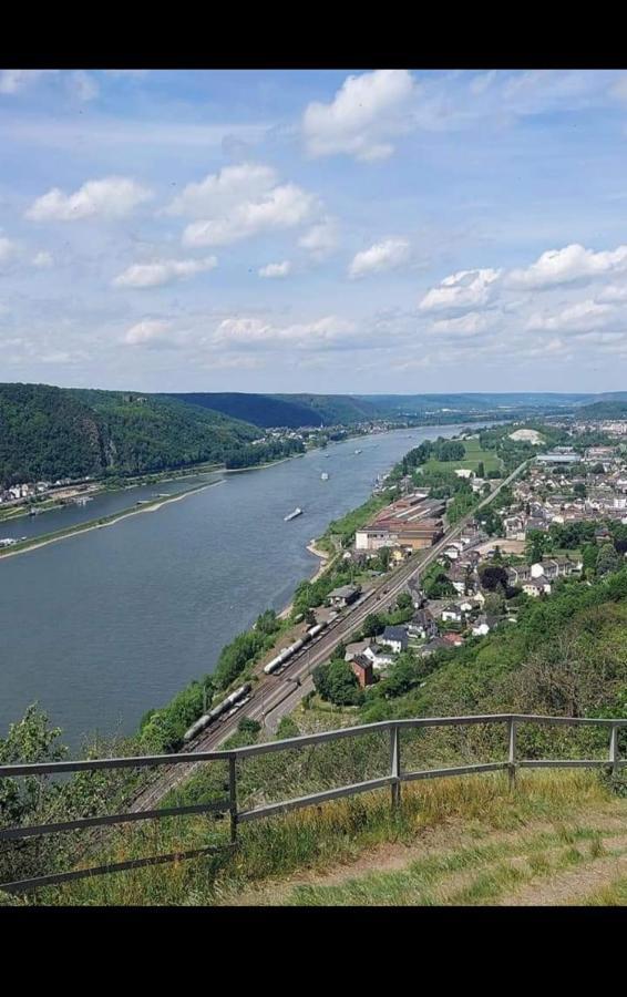 Ferienwohnung Neli Am Rhein Rheinbrohl Exteriér fotografie