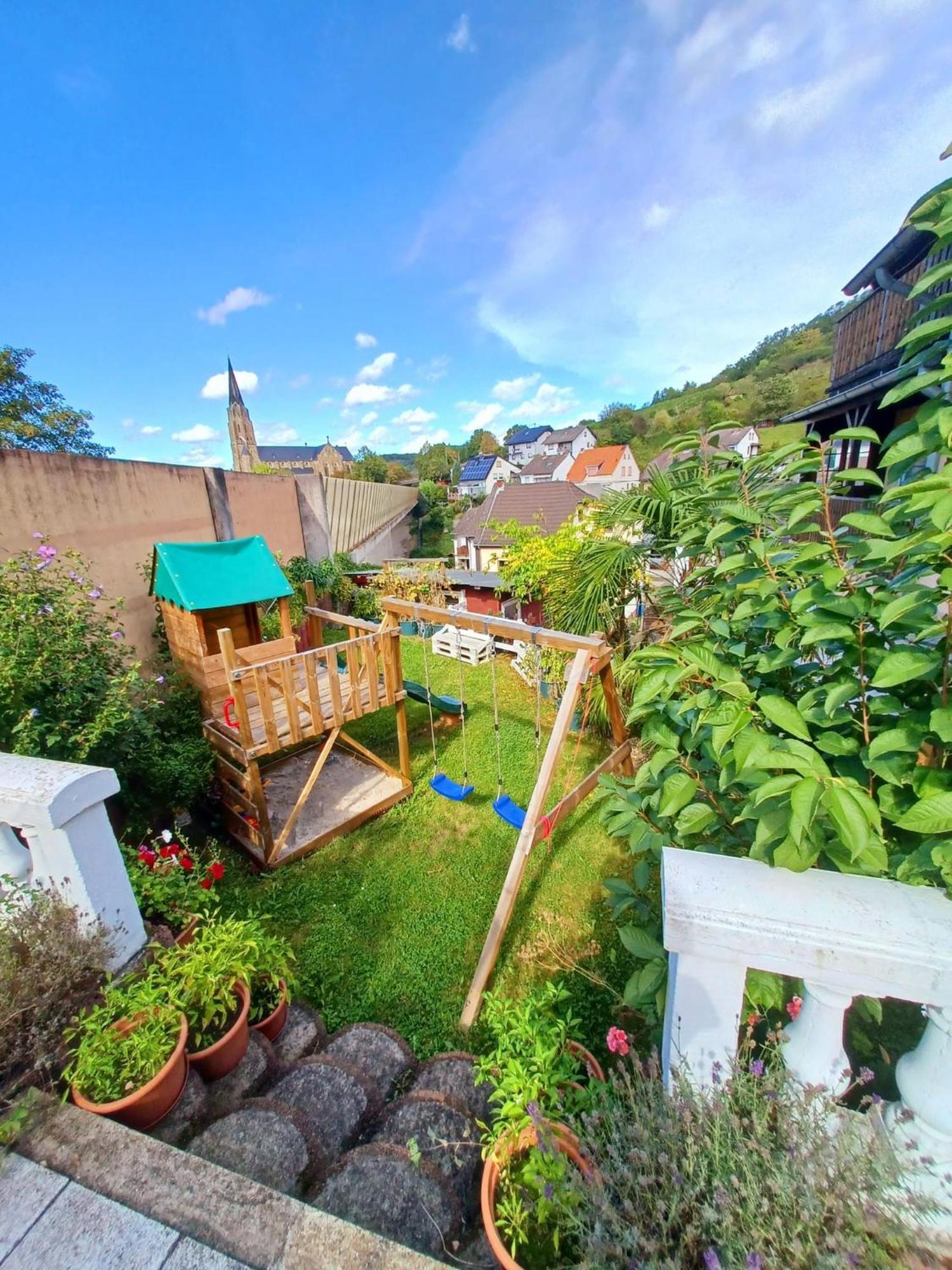 Ferienwohnung Neli Am Rhein Rheinbrohl Exteriér fotografie